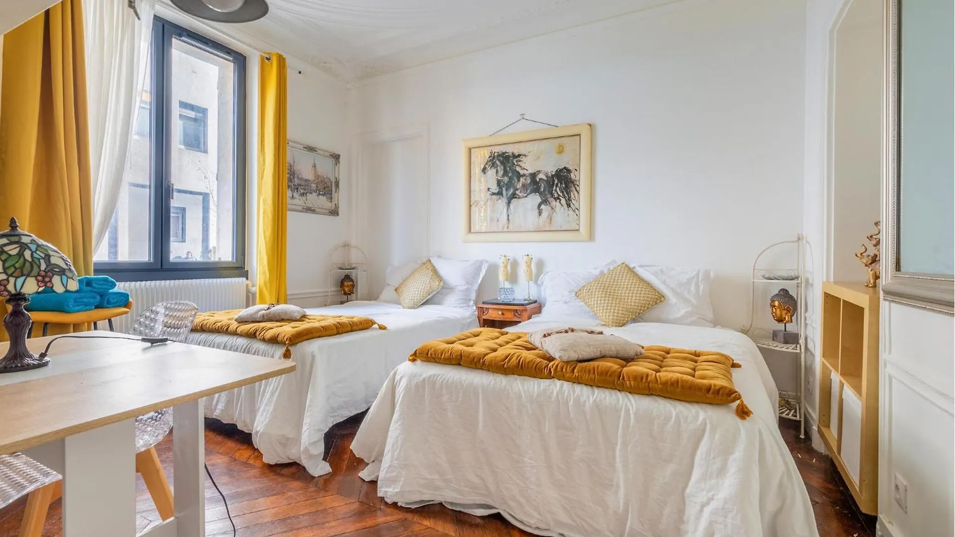 Apartment Amazing In With Kitchen Paris